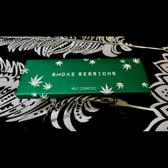 Melt Smoke Sessions Eyeshadow Palette - Picture 2 of 2